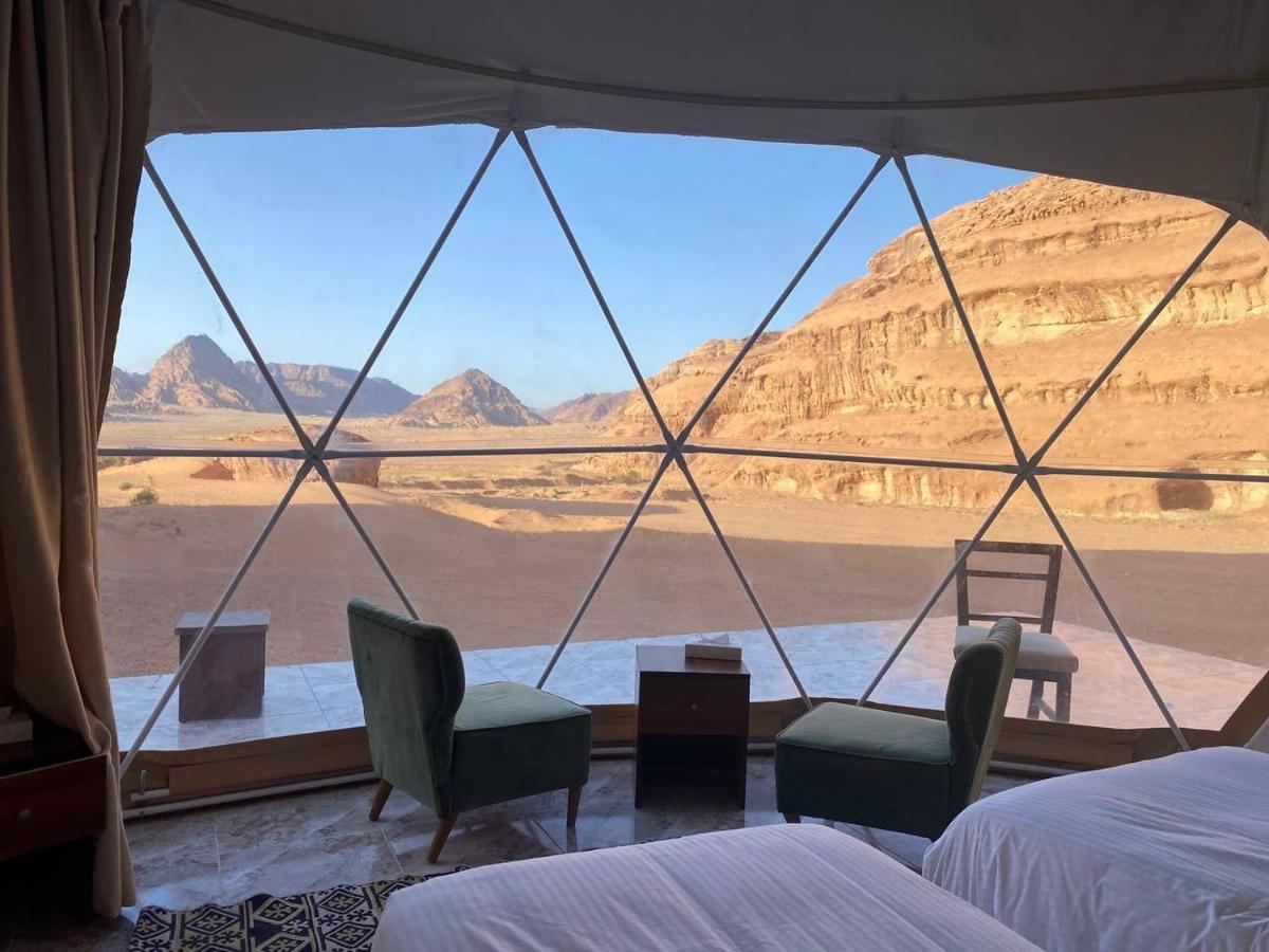 Omar Ali Luxury Camp Hotell Wadi Rum Exteriör bild